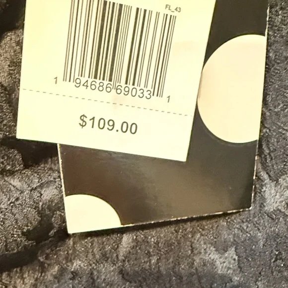 Maison Tara Black and White Strapless Dress - Picture 4 of 5